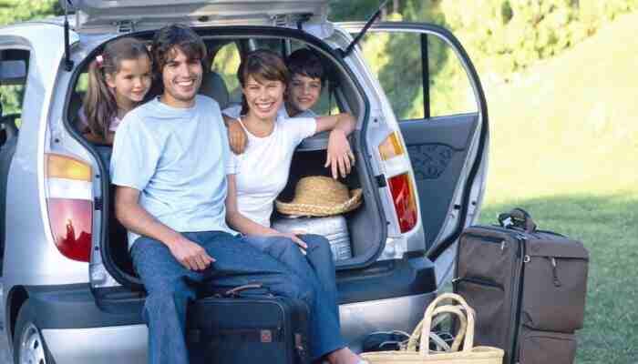 Benefits of Using a Private Transfer Service for Family Vacations