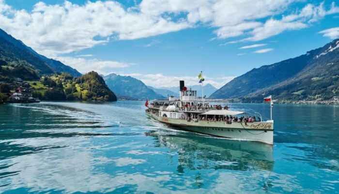 Lake Thun and Lake Brienz